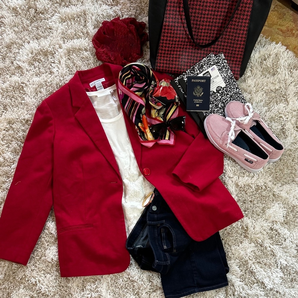 !00 % Wool Sag Harbor Blazer